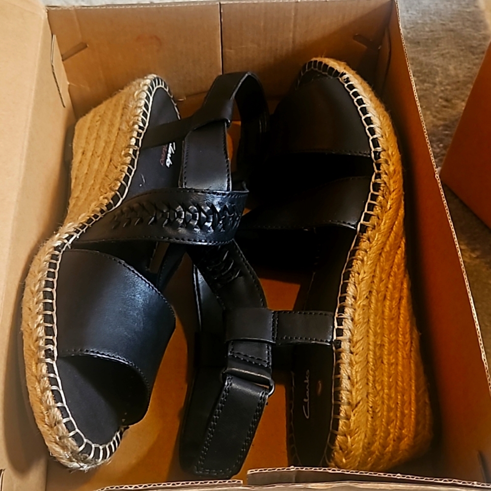 Black sandals